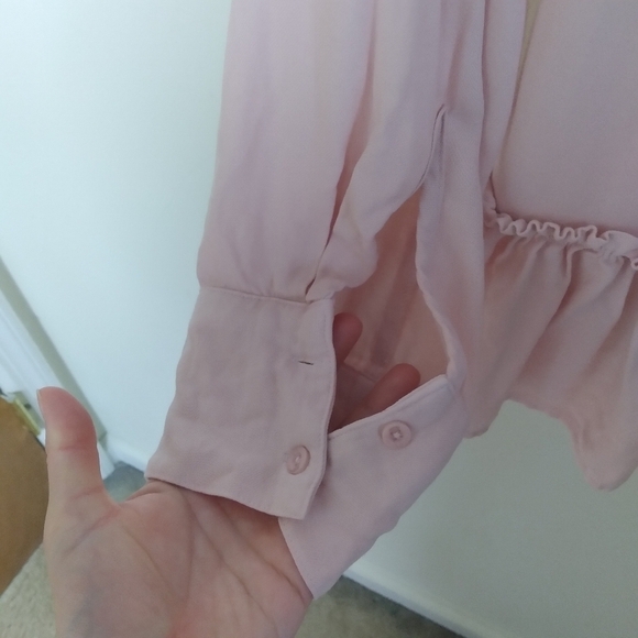 Anthropologie Cloth and Stone Tie Back Pastel Pink Peplum Long Sleeve Blouse - Picture 7 of 10